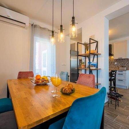 Apartman Paula Kastela Bagian luar foto