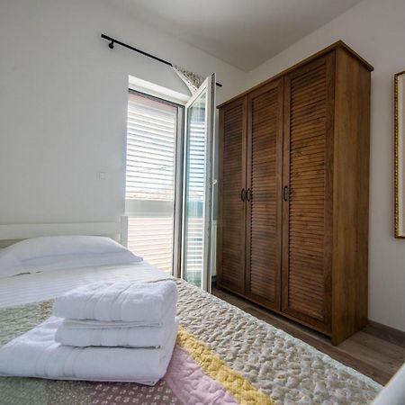 Apartman Paula Kastela Bagian luar foto