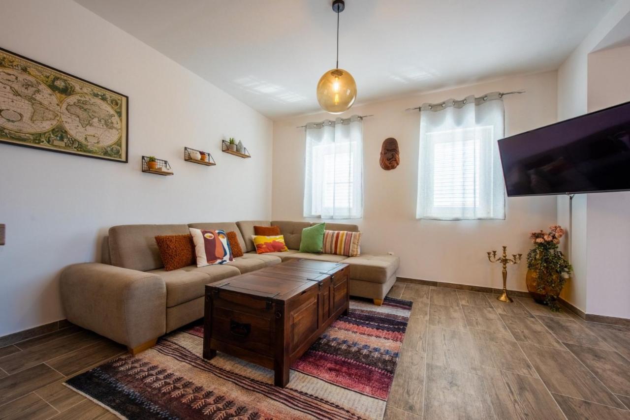 Apartman Paula Kastela Bagian luar foto