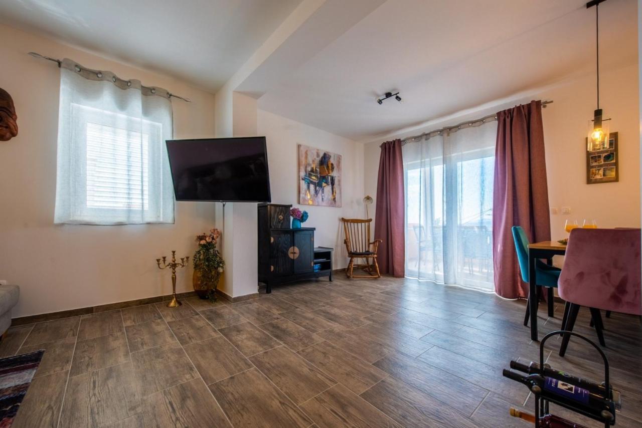 Apartman Paula Kastela Bagian luar foto
