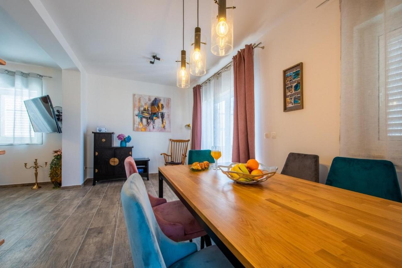 Apartman Paula Kastela Bagian luar foto
