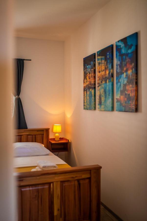 Apartman Paula Kastela Bagian luar foto