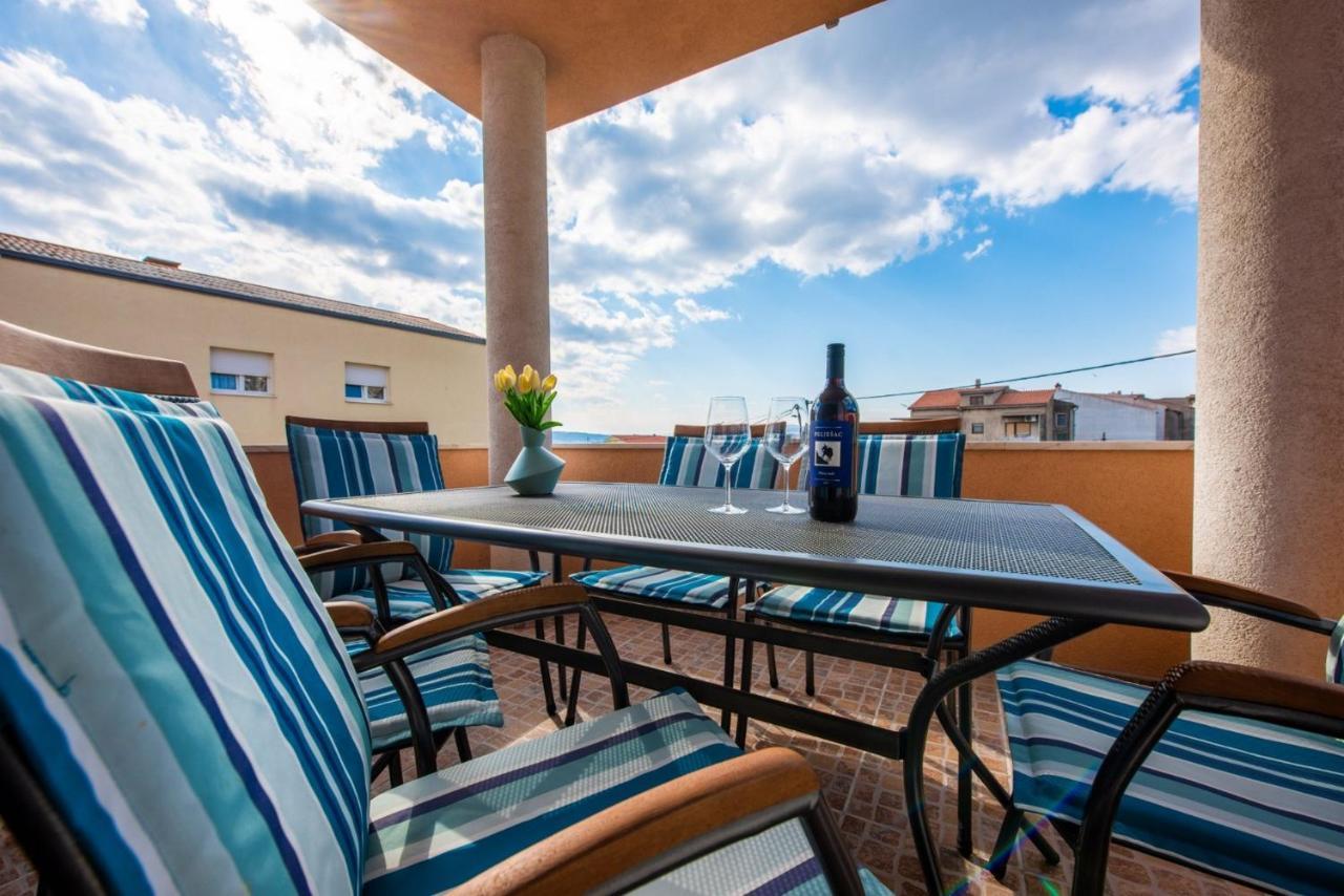 Apartman Paula Kastela Bagian luar foto