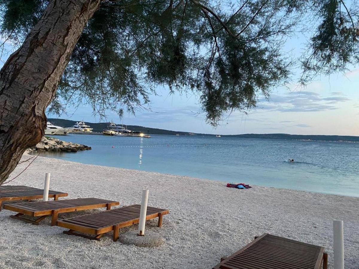 Apartman Paula Kastela Bagian luar foto